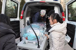 霍林郭勒市妇婴监护型护送